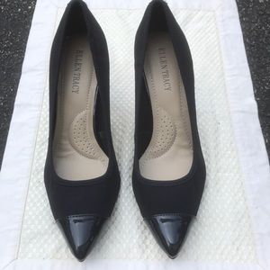 Navy, worn once Ellen Tracy pumps